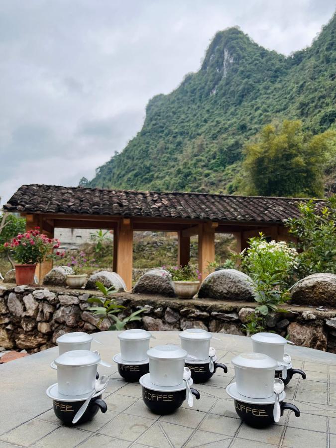 Tay Homestay Lang Da Co Khuoi Ky- Ban Gioc 까오방 외부 사진