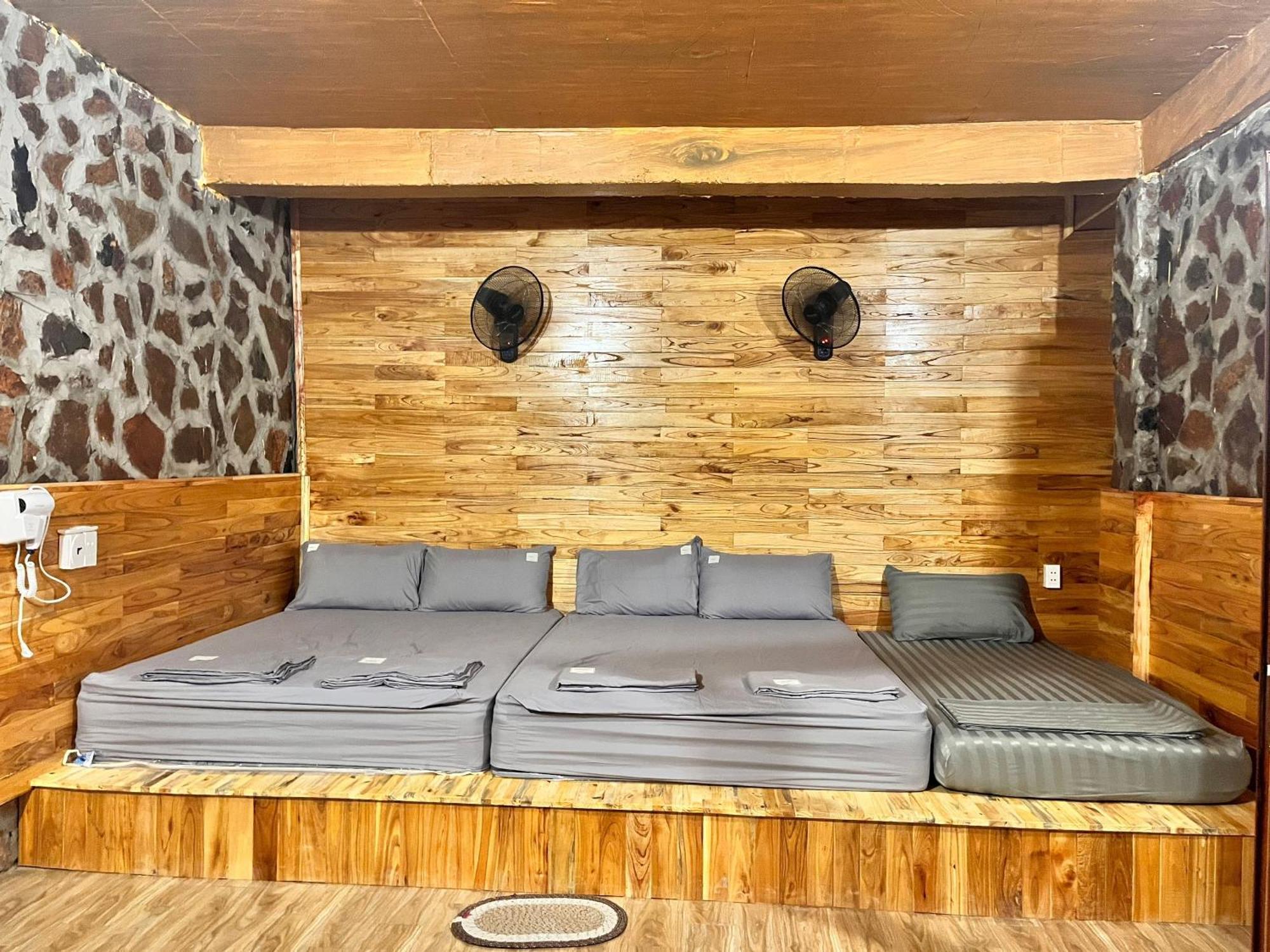 Tay Homestay Lang Da Co Khuoi Ky- Ban Gioc 까오방 외부 사진
