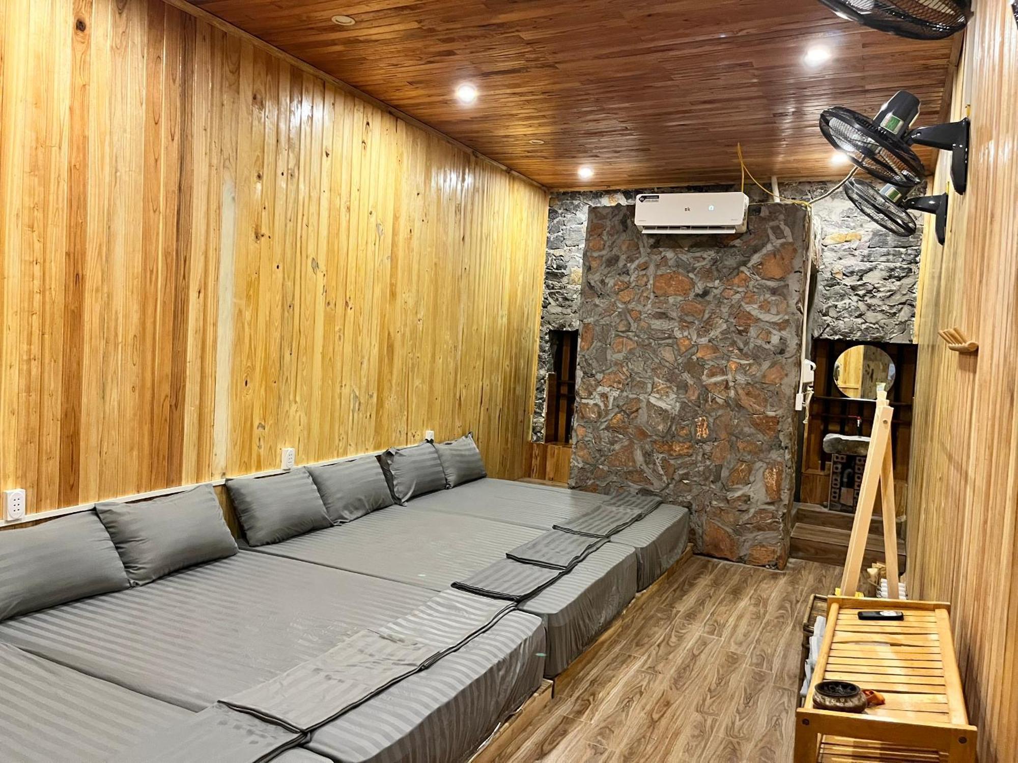 Tay Homestay Lang Da Co Khuoi Ky- Ban Gioc 까오방 외부 사진